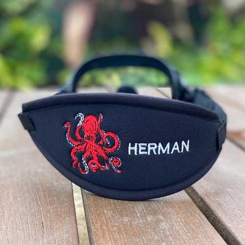Octopus on a Beautiful Scuba Mask Cover