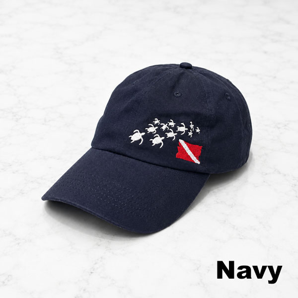 Dad cap with bunch of turtles and dive flag