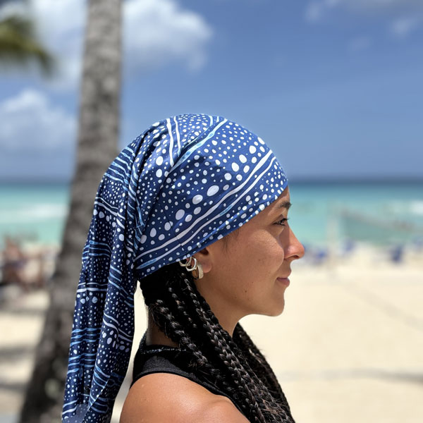 Neck gaiter with Whaleshark print